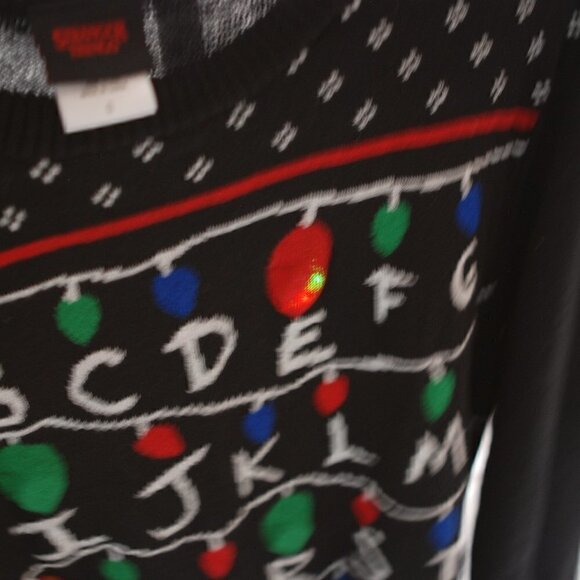 Stranger Things NWT Juniors Small Christmas Lights Sweater ABC Alphabet Light up - Picture 4 of 9